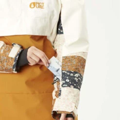 Picture Oroya Ladies Jacket - Light Milk -STM online Shop PictureOroyaWomen sJacket LightMilk 2024 6