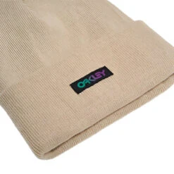 OAKLEY B1B Gradient Patch Beanie - Humus -STM online Shop eyJidWNrZXQiOiJ3ZWItbmluamEtaW1hZ2VzIiwia2V5Ijoid3JvbmxpbmVcL2ltYWdlc1wvcHJvZGltZ1wvMjk3MDQ5XzMuanBnIiwiZWRpdHMiOnsicmVzaXplIjp7IndpZHRoIjo3MDAsImhlaWdodCI6NTQwLCJmaXQiOiJpbnNpZGUiLCJ